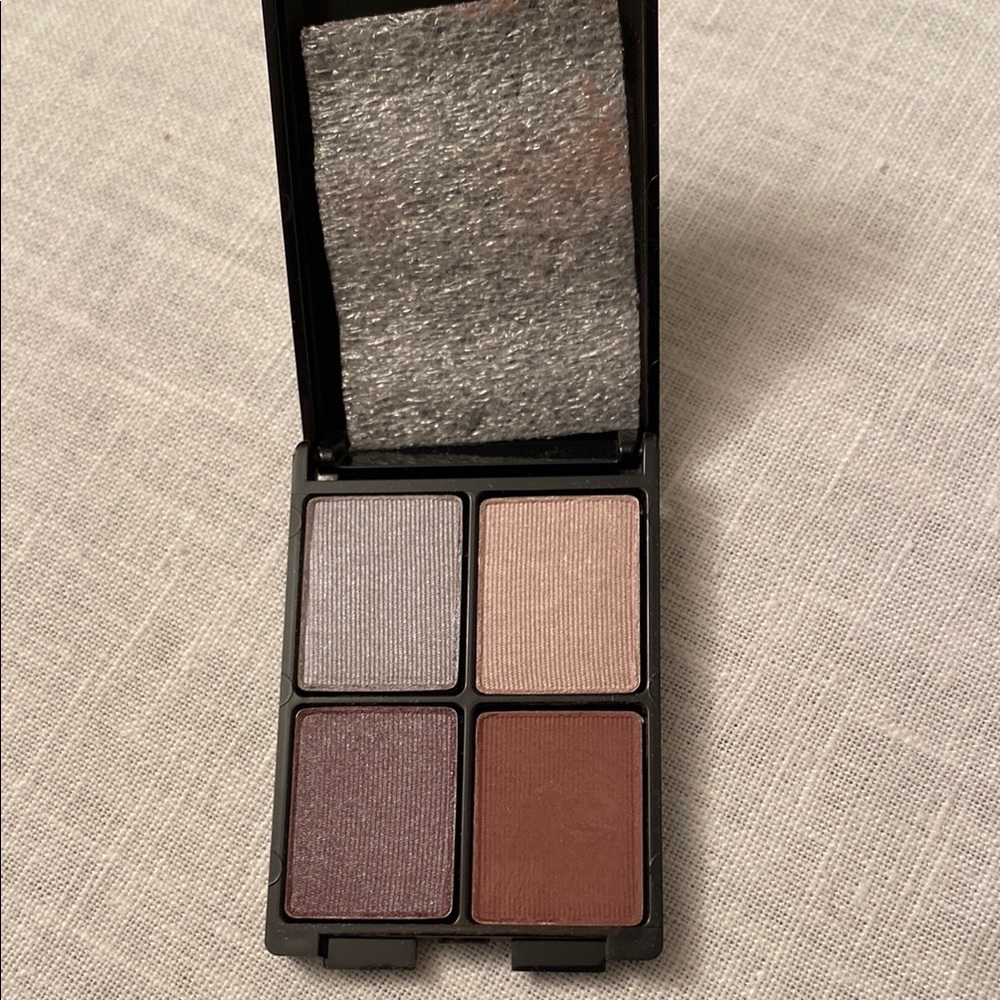 Eyeshadow Quad Palette